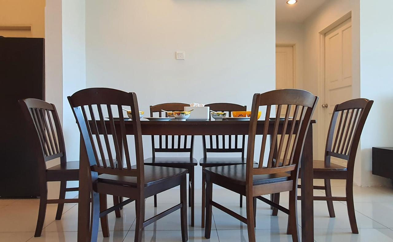 Kinta River Front Suites Ipoh By Beestay Esterno foto
